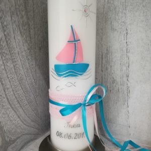 Schöne Taufkerze Boot blau-rosa für Mädchen, modern, personalisiert, auch nach Wunsch, hier bestellen oder in unserem Laden in Neuburg/Donau kaufen!