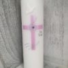 Taufkerze Kreuz lila perlmuttfarben mit Taube und Wasser personalisiert, individuell, auch nach Wunsch! Hier bestellen oder in Neuburg-Donau kaufen!