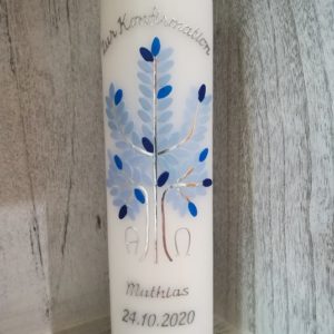 Taufkerze Lebensbaum Alpha blau-silberfarben für Jungen, modern, individuell, personalisiert, auch nach Wunsch in Neuburg/Donau kaufen oder hier bestelle